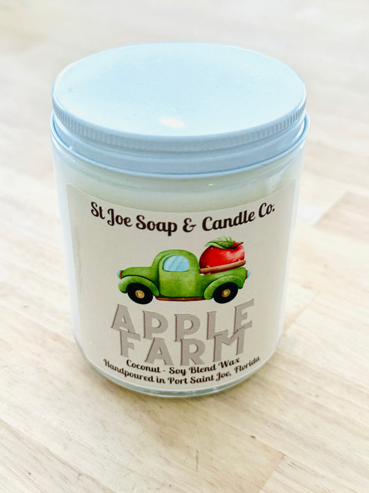 Apple Farm 8oz Candle with Lid